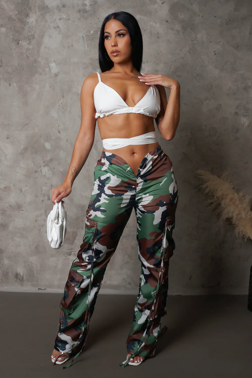 Deep In Thoughts - Camo Pants