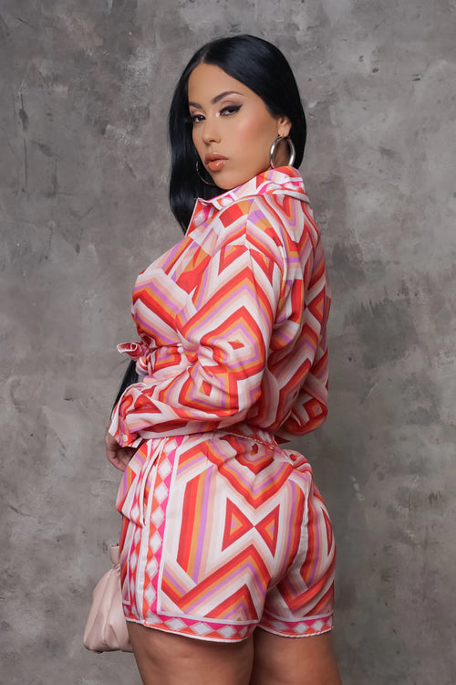 LOST IN THE GAME SHORTS SET - PINK MULTI